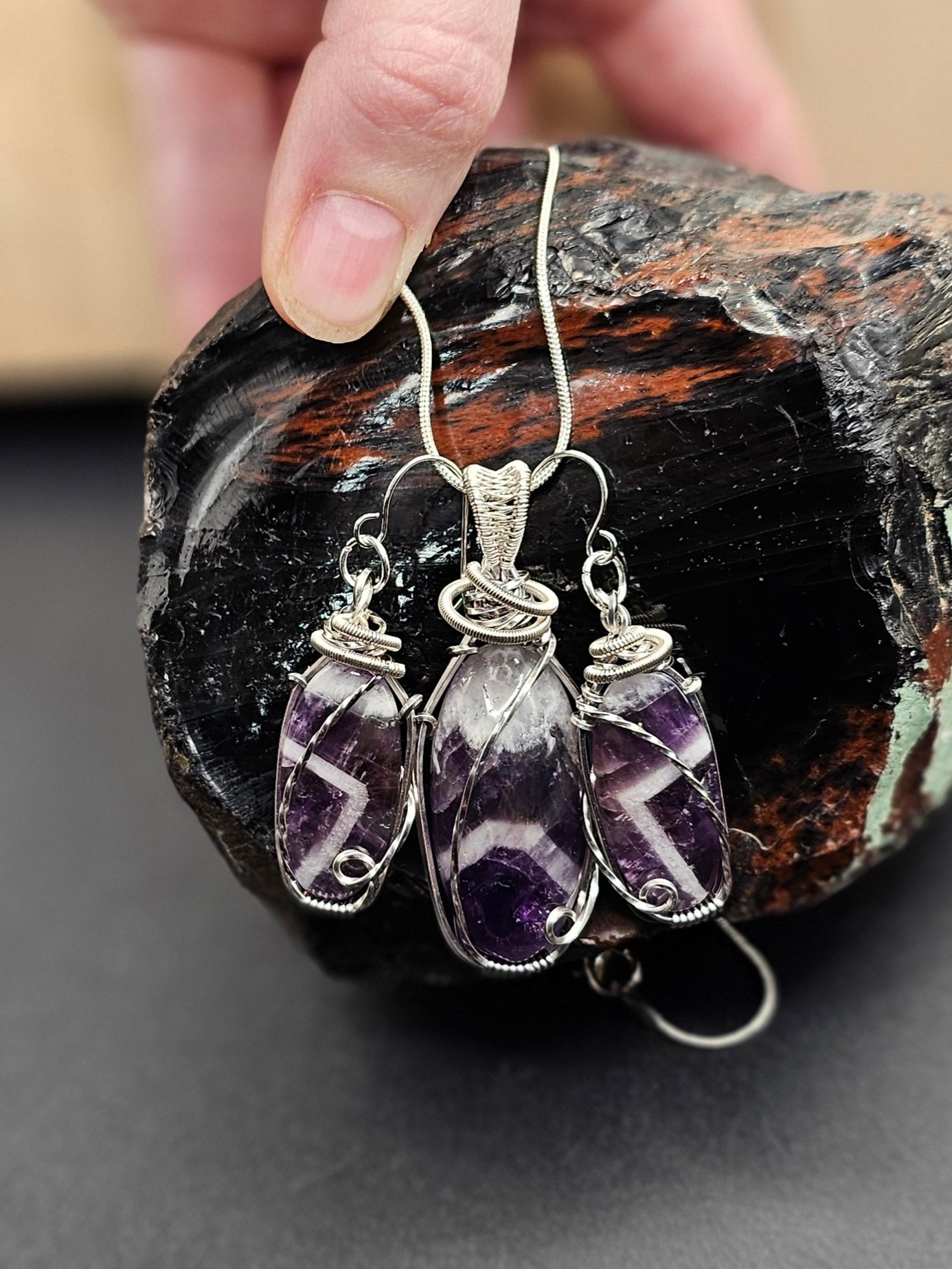 Chevron Amethyst Necklace Earrings Set