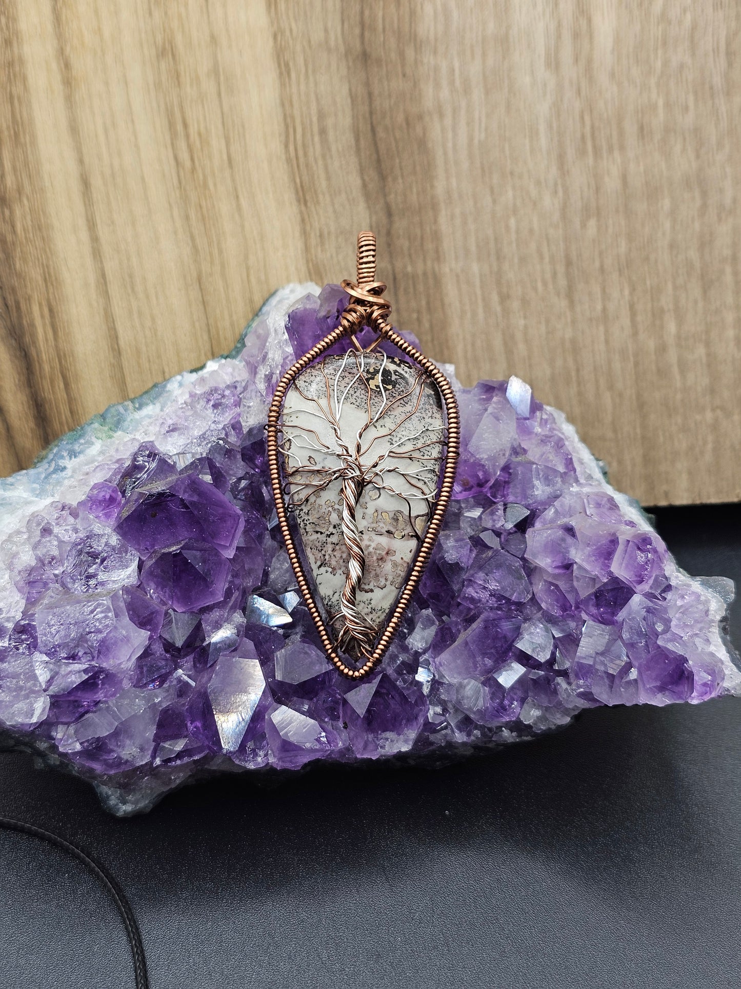 Jasper Tree of life - bi-colored