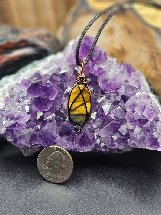 Tigers Eye Scenic Necklace